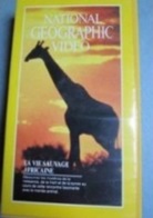 2 Cassettes V H S Du National Geographic :  La Vie Sauvage Africaine, 1980 & Le Gorille, 1981. - Documentari