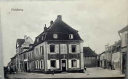 57 PHALSBOURG PFALZBURG VUE DU CENTRE AVANT 1918 HOTEL MACHRIS COMMERCES  DOS DIVISE VIERGE - Phalsbourg