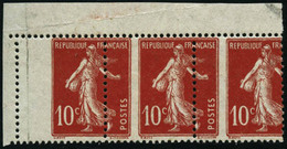 ** N°138 10c Rouge Bande De 3 Important Décalage Du Piquage - TB - Other & Unclassified