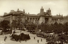 ** T1/T2 Budapest V. Szabadság Tér, Tőzsdepalota, Villamos 'öröklakás' Hirdetéssel. Csiky Foto - Ohne Zuordnung