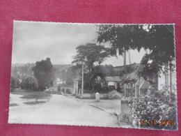 CPA - Montfaucon - Vue Sur Le Champ De Foire Et Les Coteaux - Montfaucon