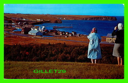 ANSE AU GRIFFON, QUÉBEC - PAYSAGE DU VILLAGE ANIMÉE - CIRCULÉEEN 1968 -  W. SCHERMER - - Gaspé