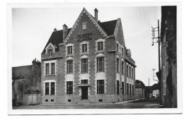 CPSM SAULIEU, LE NOUVEAU BUREAU DES P.T.T, PTT, POSTES, Format 9 Cm Sur 14 Cm Environ, COTE D'OR 21 - Saulieu