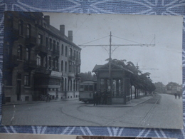 BRUXELLES CARTE PHOTO STATION ET TRAMWAY DEVANT LE  CAFE HOTEL RESTAURANT AU BRAS DE FER  JEAN SOBRY - Nahverkehr, Oberirdisch