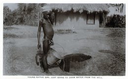 (134)  CPA  Liberia   Youg Native Girl Just Going To Draw Water From The Well - Liberia