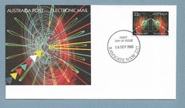 E52 - AUSTRALIE N° 921 Sur Enveloppe Illustrée " La Poste électronique " Cachet Premier Jour Du 18 SEP 1985 - Storia Postale