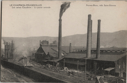 42 - LE CHAMBON-FEUGEROLLES - CPA - Les Usines Claudinon -  La Partie Centrale - Le Chambon Feugerolles