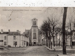 SAINT-GERVAIS-LES-TROIS-CLOCHERS L'EGLISE ET LA PLACE - Saint Gervais Les Trois Clochers