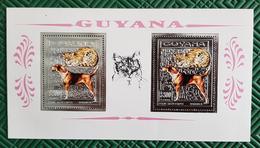 GUYANA Chiens, Chien, Dog, Dogs, Perro, Perros. Chats, Chat, Cat, Cats, Feuillet ARGENT **MNH. - Chats Domestiques