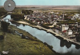 77 - Carte Postale Semi Mi Moderne Dentelée De    BRAY SUR SEINE    Vue Aérienne - Bray Sur Seine