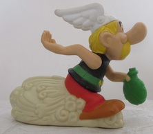 Collection Mac-Donald Astérix Mac-Do Astérix Assis Sur Roulettes - Little Figures - Plastic