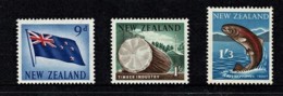 New Zealand 1960 Pictorials 9d, 1/-, 1/3 MNH  SG 790-792 - Ongebruikt