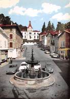 38 .n° 21168 . Saint Jean De Bournay . Voitures .la Fontaine Sur La Place  . Cpsm .10.5 X 15cm . - Saint-Jean-de-Bournay