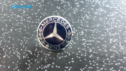 PIN S LOGO MERCEDES - Mercedes