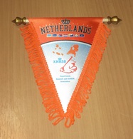 DUTCH BASEBALL SOFTBALL FEDERATION - PENNANT – NETHERLANDS - HOLLAND - FLAG - BANNER - Abbigliamento, Souvenirs & Varie