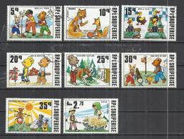 ALBANIA 1975 -  25th ANNIVERSARY OF THE PUPPERT THEATRE -. FAIRY TALES - CPL. SET - USED OBLITERE GESTEMPELT USADO - Bambole