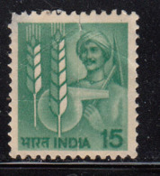 EFO, Error / Creased Paper, India MNH 1982, 15p Techology In Agriculture,  Farmer Science Chemistry Lab Tool - Errors, Freaks & Oddities (EFO)