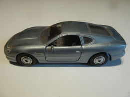 ASTON MARTIN DB 7 . MAISTO (1/40) - Maisto