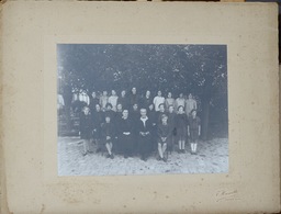 Photo De Groupe Classes De Lycée - Jeunes Filles Et Leurs Professeurs - Photo F. Hamelle, Cachan 1930 à Identifier - Persons