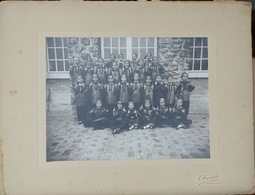 Photo De Groupe Classes - Jeunes Filles En Costume (Tonquinois?) - Photo F. Hamelle, Cachan à Identifier - Personen