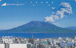 Télécarte Ancienne JAPON / NTT 390-026 - VOLCAN TBE - VULCAN JAPAN Front Bar Phonecard - VULKAN - Vulkane