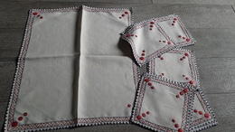 Service à Thé Nappe Brodée + 12 Serviettes Ou Napperons Vintage Broderie Main - Tischdecken/Servietten