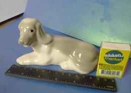 Old Decorative Arts Collectibles Decor Porcelain Figurine Dog Puppy Gray & White - Honden