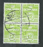 Danemark No 336 En Bloc De 4 Perforé. Punched Stamps; - Errors, Freaks & Oddities (EFO)