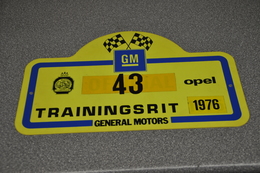 Rally Plaat-rallye Plaque Plastic: Trainingsrit Tilburgse Automobielclub 1976 Opel-GM General Motors - Plaques De Rallye