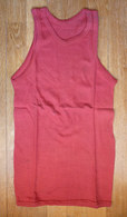 DEBARDEUR MAILLOT DE BASKET EN COTON ROUGE Liserets Rouges Années 40-50 - Andere & Zonder Classificatie