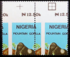 NIGERIA 1990 Mountain Gorilla N2.40 PAIR ERROR:PERF. (B) (MARG.) - Gorilas