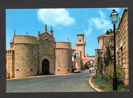 - Espagne - Palma De Mallorca - PUEBLO ESPANOL - Puerta De Bisagra Nueva ( Toledo ) ( Renault R 8 ) - Autres & Non Classés