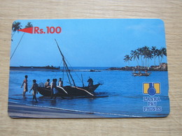 2SRLB Fish Boat At Bay,used - Sri Lanka (Ceylon)