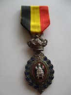 Médaille Belge Du Travail - Version Argentée - Habileté Et Moralité - Professionali / Di Società