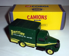 Camion Bedford 30 C.W.T "Perrier" - 1/64è - Altaya - Corgi - Corgi