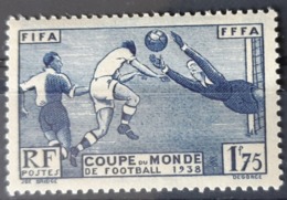 FRANCE / YT 396 / FOOTBALL - COUPE DU MONDE - SPORT - FIFA - GOAL - FFFA / NEUF ** / MNH - 1938 – Frankrijk