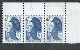 Liberté De Gandon No 2240 ; 70cts Bleu-violet ;double Impression Dans Une Bande De 3 - Brieven En Documenten