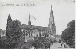 Vendôme - Eglise De La Trinité Vue Du Square - Vendome