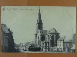 Ham-sur-heure La Grand'Place Et L'Eglise - Ham-sur-Heure-Nalinnes