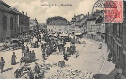 Saarburg     .   67         Le Marché       (voir Scan) - Sarrebourg