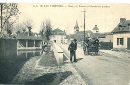 N°1695 R -cpa Pontacq -lavoir Et Route De Tarbes- - Pontacq