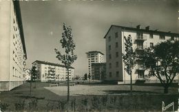 SEINE SAINT DENIS  BONDY  Les Nouveaux Immeubles( Cpsm) - Bondy