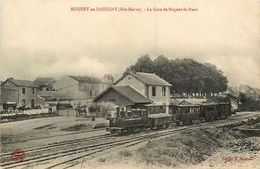 Nogent En Bassigny * La Gare De Nogent Le Haut * Train Locomotive * Ligne Chemin De Fer Haute Marne - Nogent-en-Bassigny