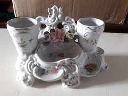 Encrier (double Récipient) En Porcelaine - Inkwells