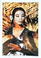 Comores   Bambao   Fete Locale  Ile De Ndzouani - Tam Tam   Type Femme  Woman  - Années 1980s - Comoros