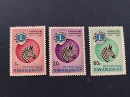 Ruanda, Set Di 3 Francobolli, 50° Anniversario Lions 1917-1967 - Autres & Non Classés