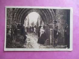 CPA 22 ABBAYE DE BOQUEN FÊTE POPULAIRE PENDANT L'OFFICE SCOUTS ANIMÉE - Plénée-Jugon