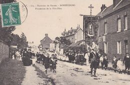 Environs De Rouen (76) BONSECOURS . Procession De La Fête-Dieu  (belle Animation) - Bonsecours