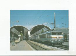 EN GARE S N C F DE NICE VILLE LE TRAIN CORAIL - Schienenverkehr - Bahnhof