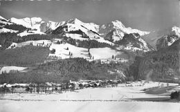 Grandvillard Et La Chaîne Des Vanils En Hiver - Grandvillard